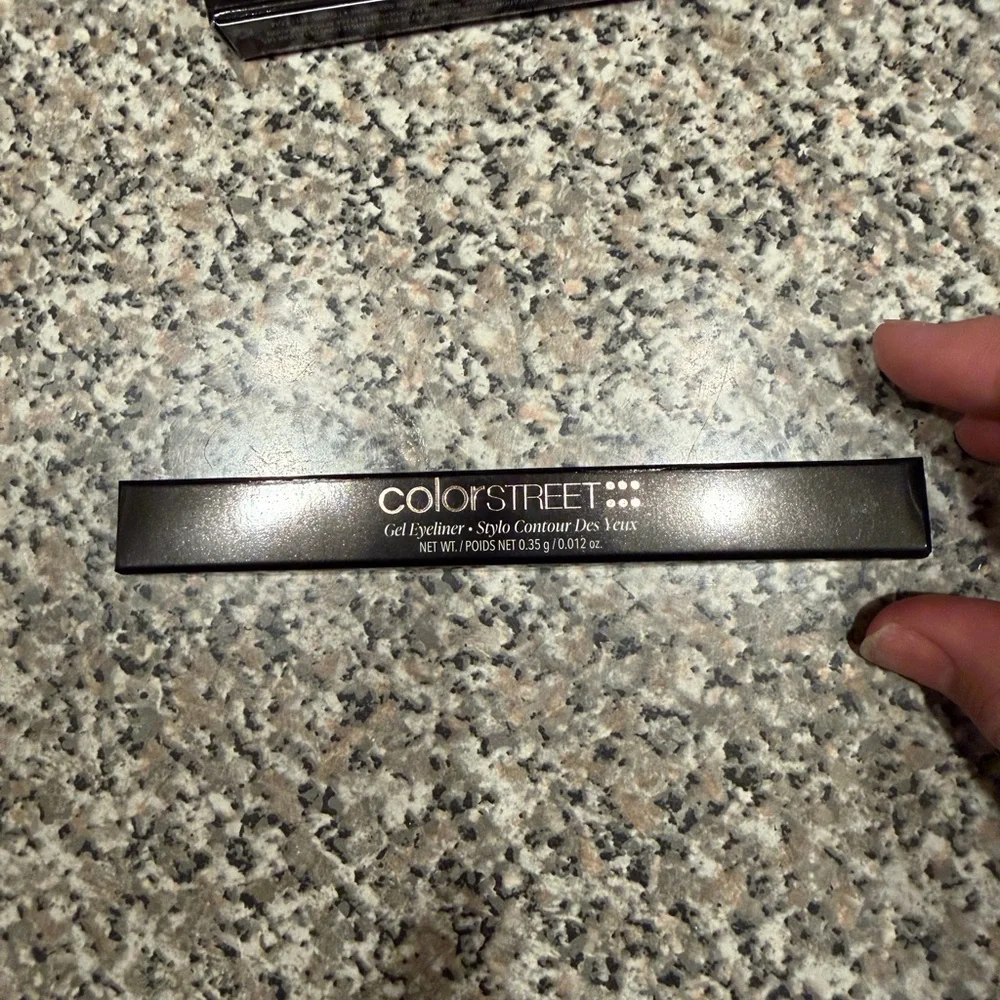 Color Street Bronze Gel Eyeliner